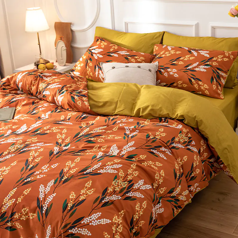 Four-Piece Cotton Bedding Set for Summer Dormitory