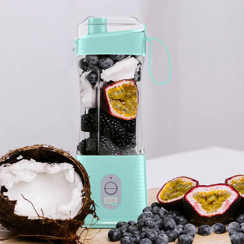 Portable Rechargeable Electric Juicer Cup for Home Use