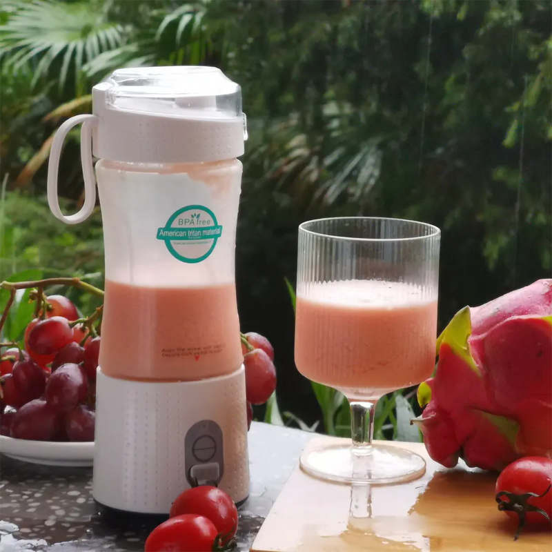Portable Rechargeable Electric Juicer Cup for Home Use