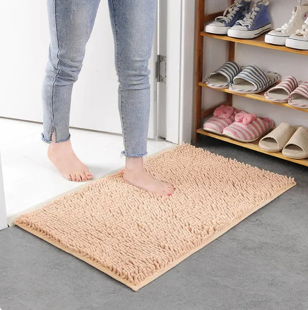 Chenille Floor Mat – Cozy & Absorbent for Home Spaces